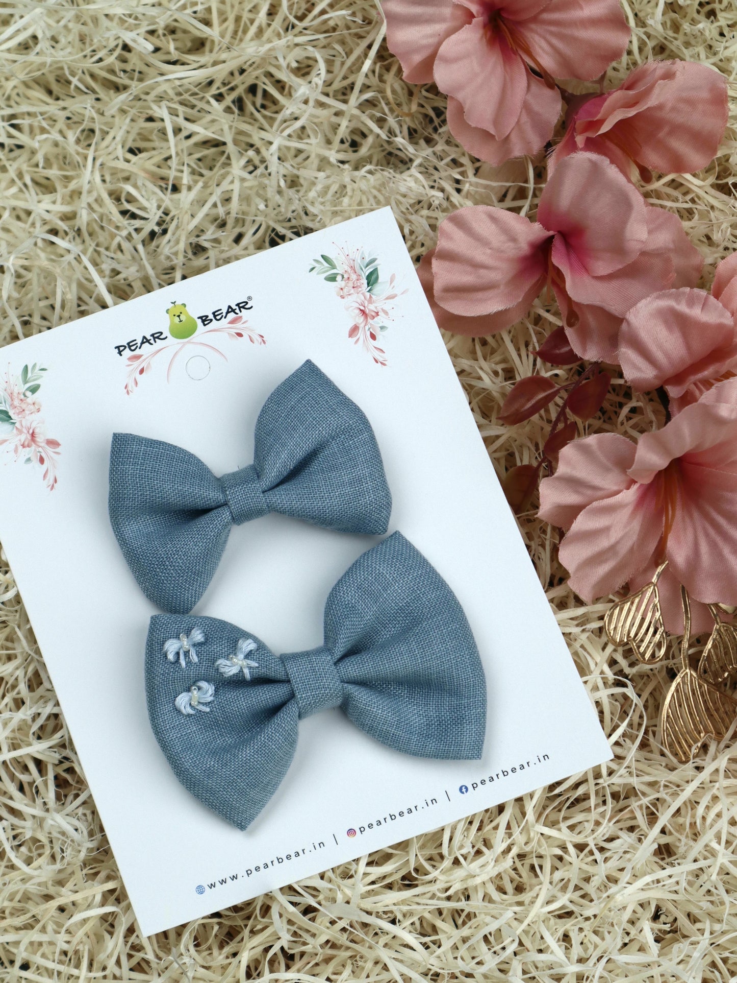 Pear Bear Embroidered Bow Set Grey.