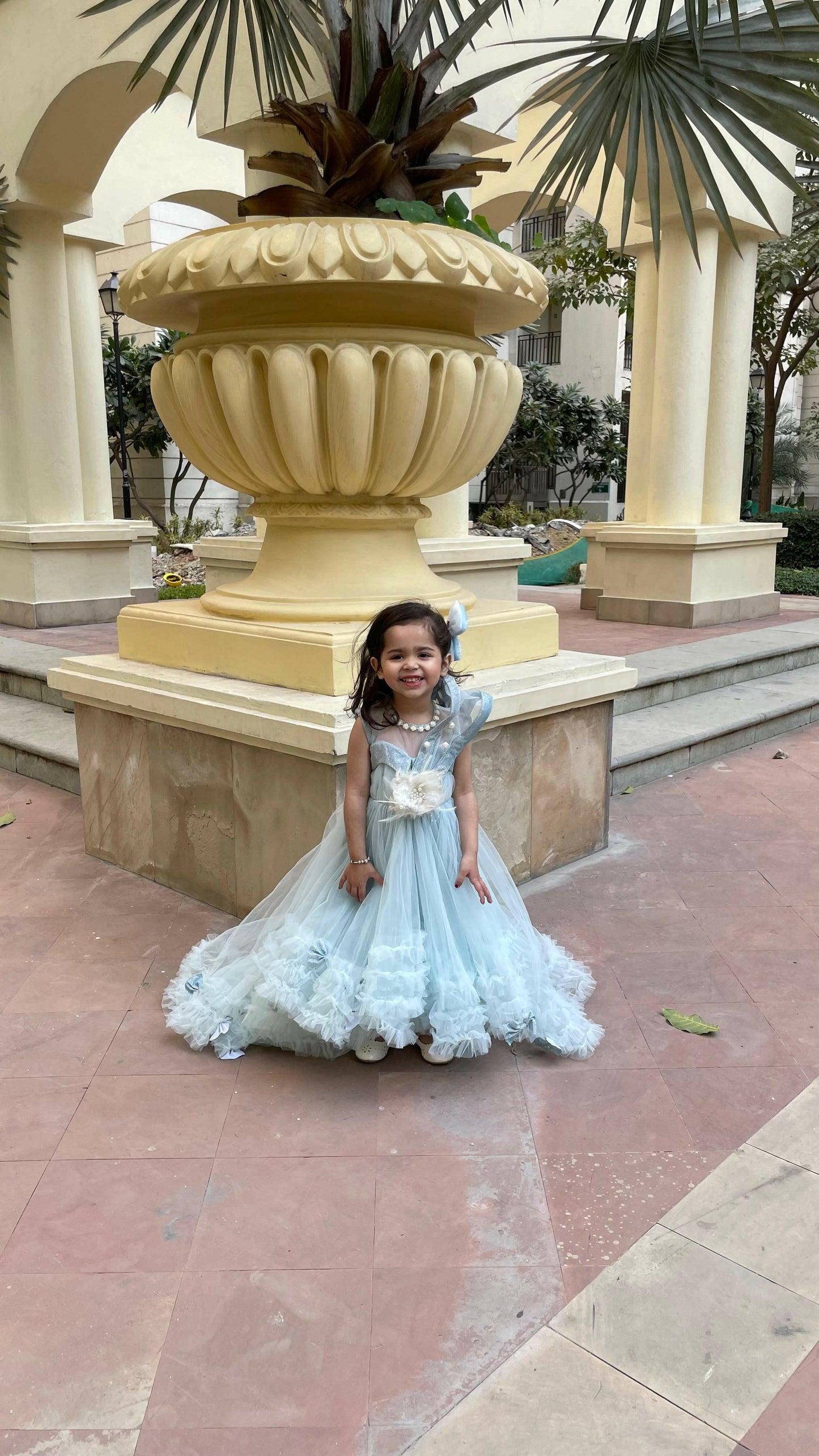 Pear Bear Snowy Frill.