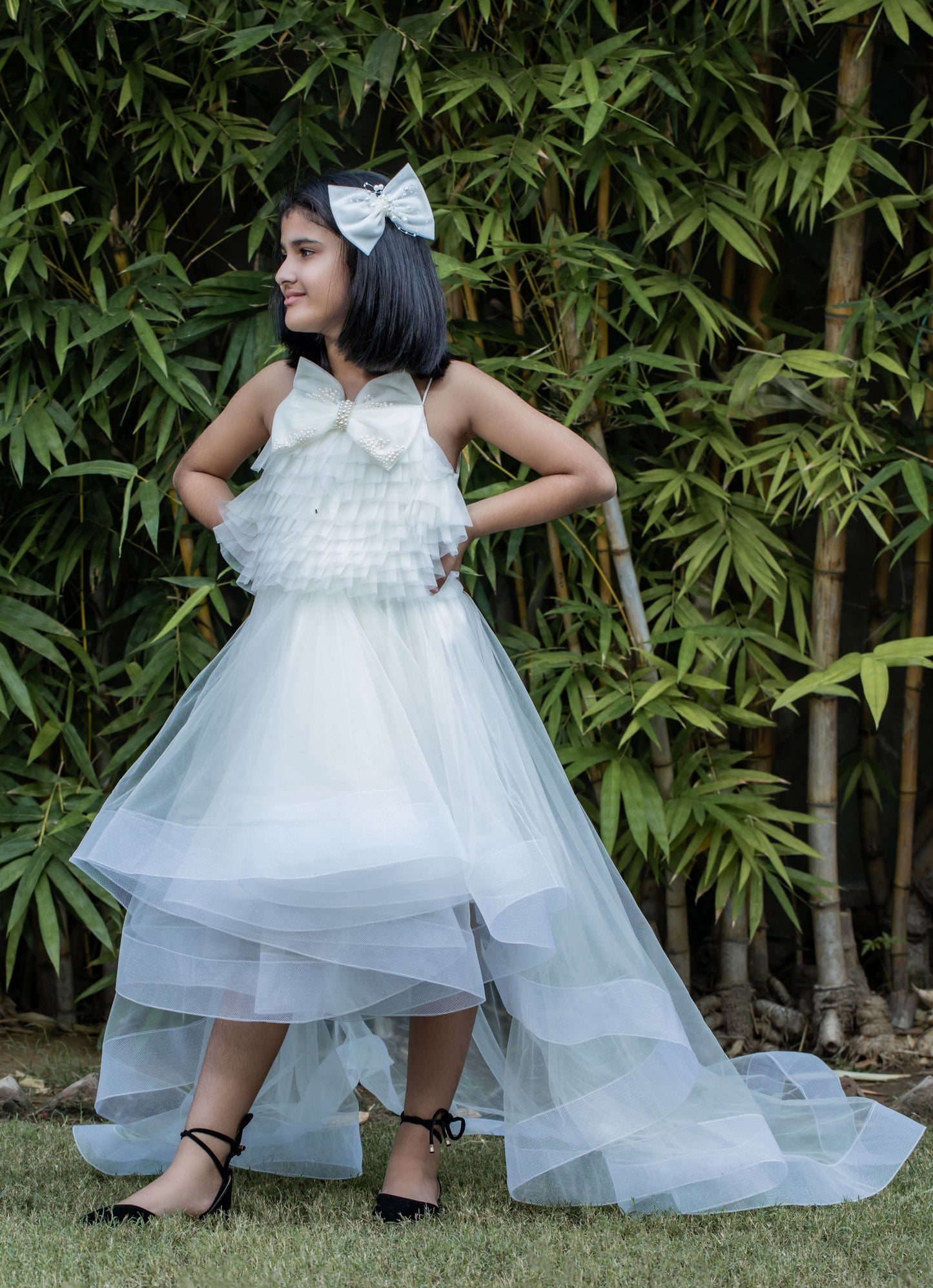 Stylish Off White Trail Dress With Bowie Pearl String Hair Clip