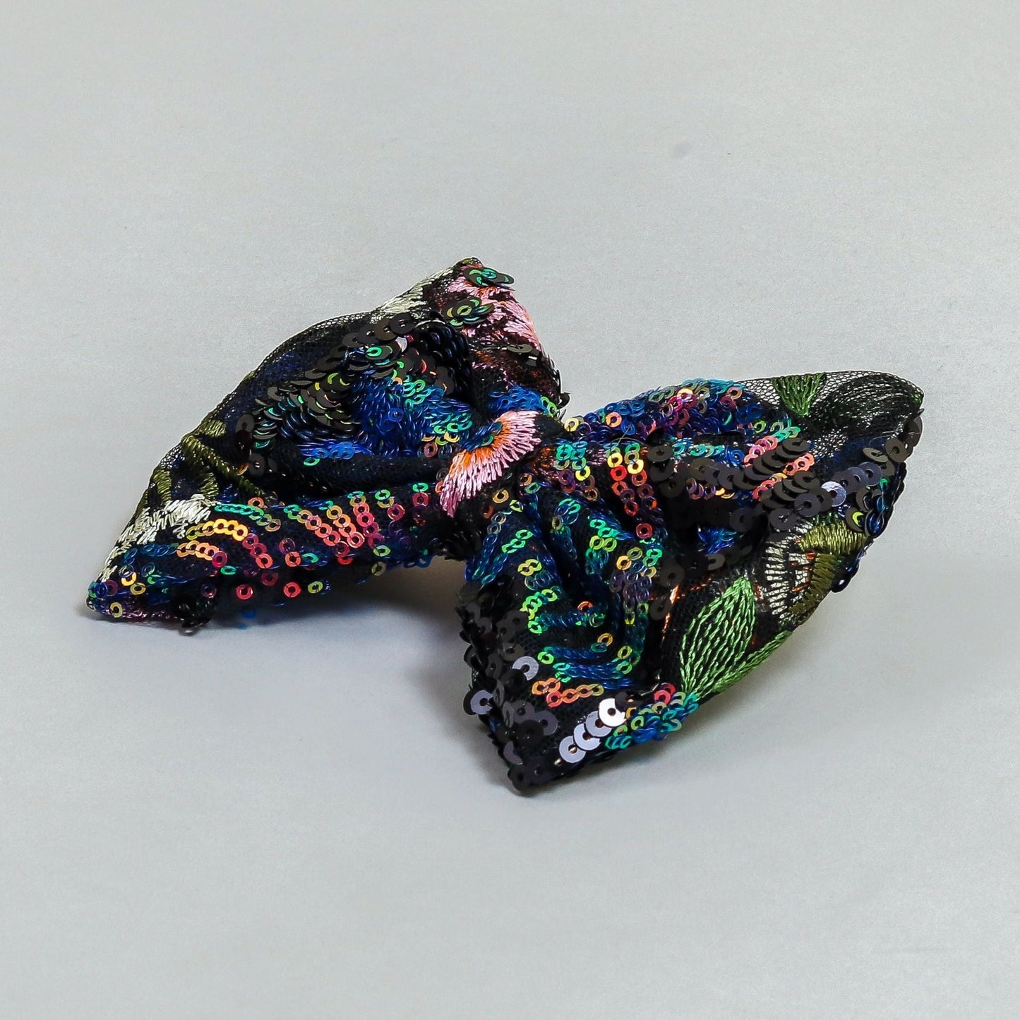 Pear Bear Dazzling sequence embroidered bow.