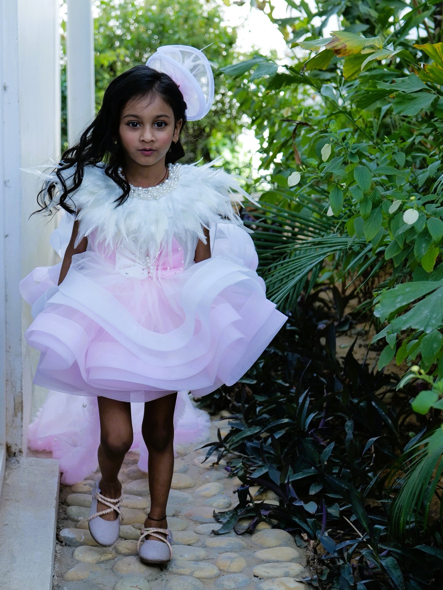 Pear Bear Dual-Colour Princess Net Flared Dress.