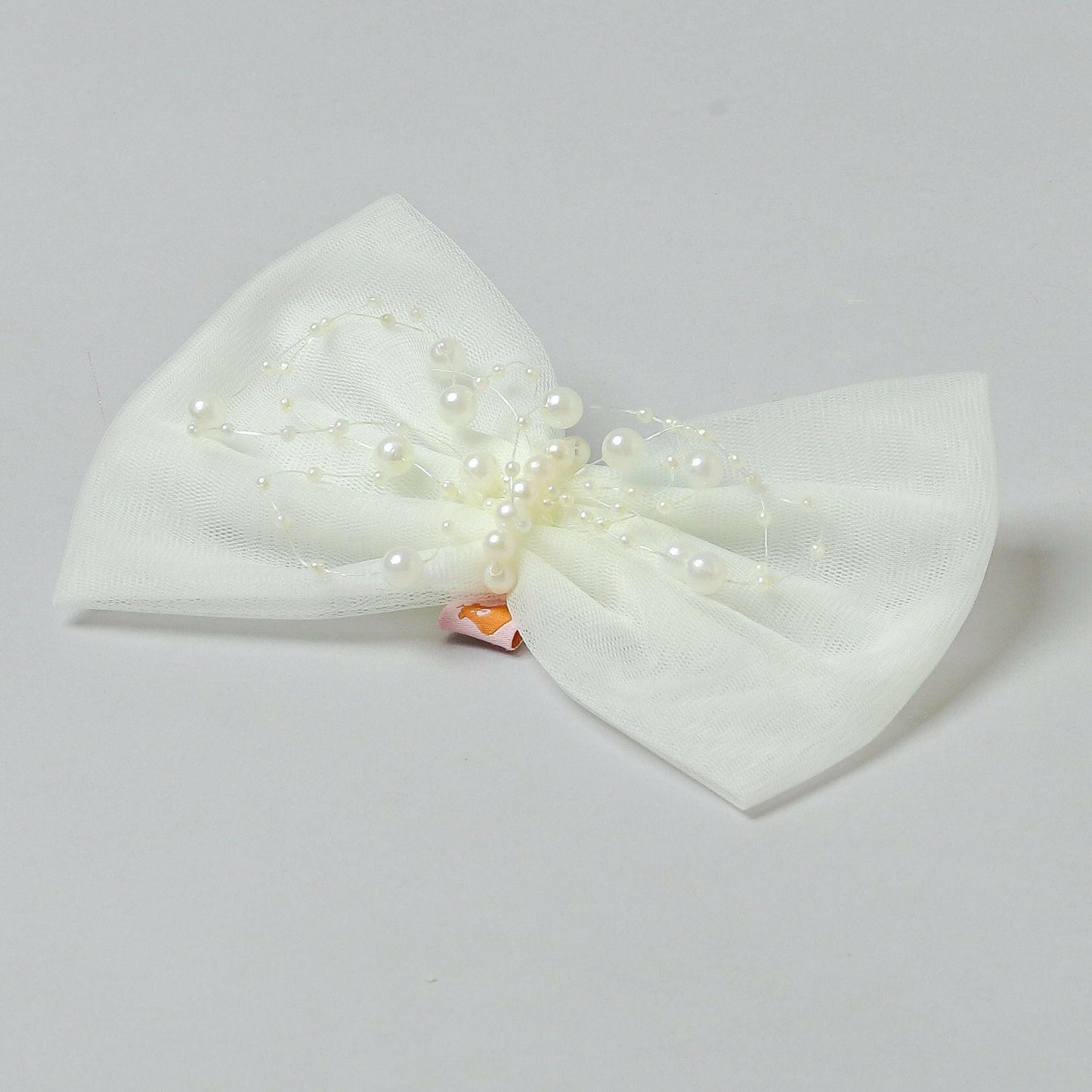 Pear Bear Lovely Off White Bow Hair Clip.