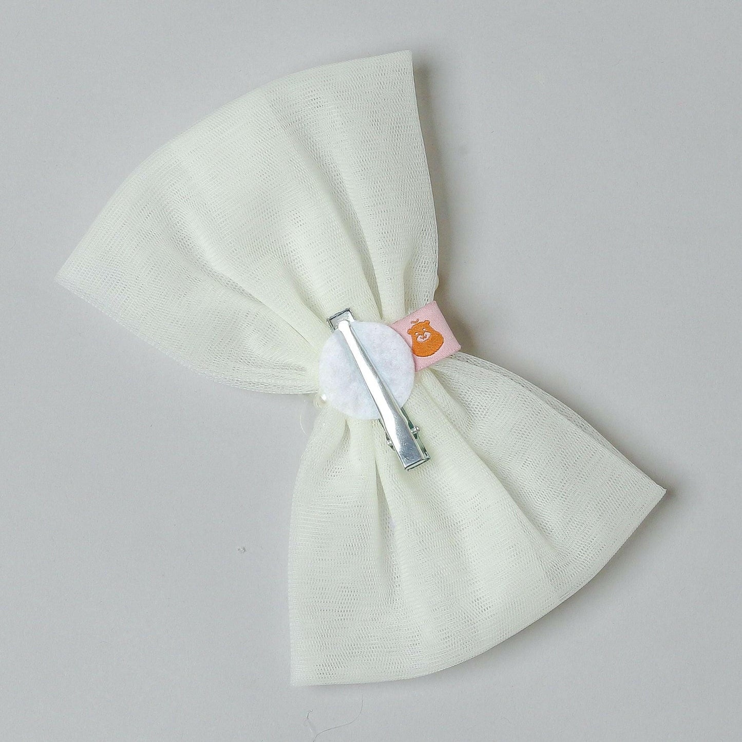 Pear Bear Lovely Off White Bow Hair Clip.