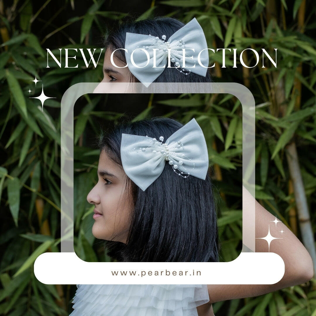 Pear Bear Lovely Off White Bow Hair Clip.