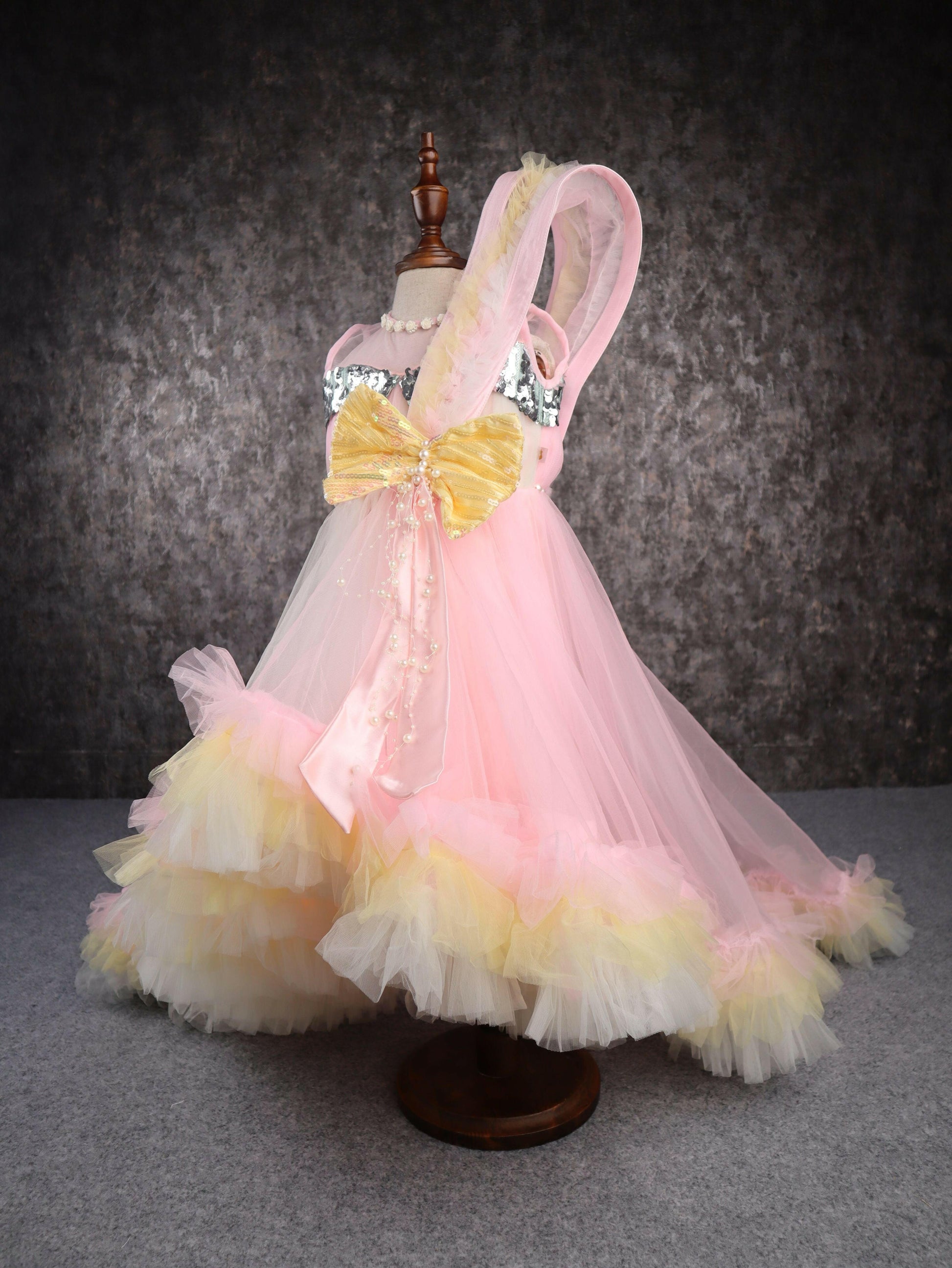 Pear Bear Multi Snowy Frill.