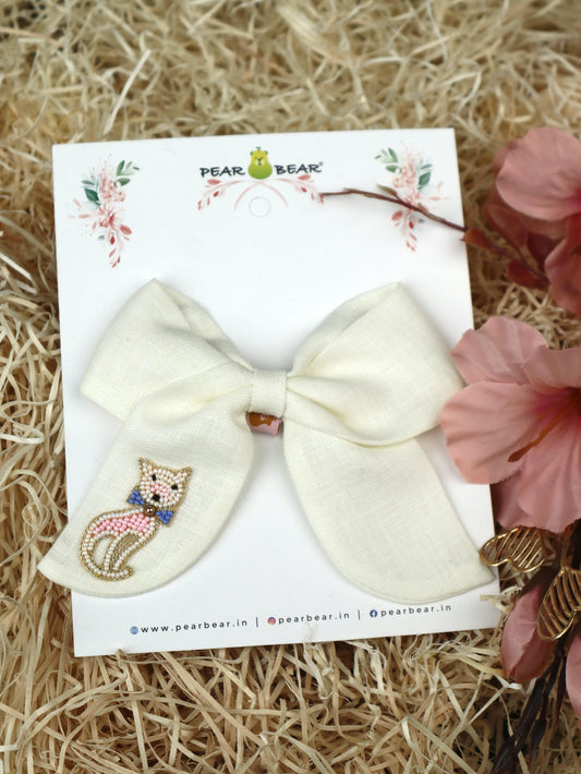 Pear Bear Off-White Cat Bow Clip.