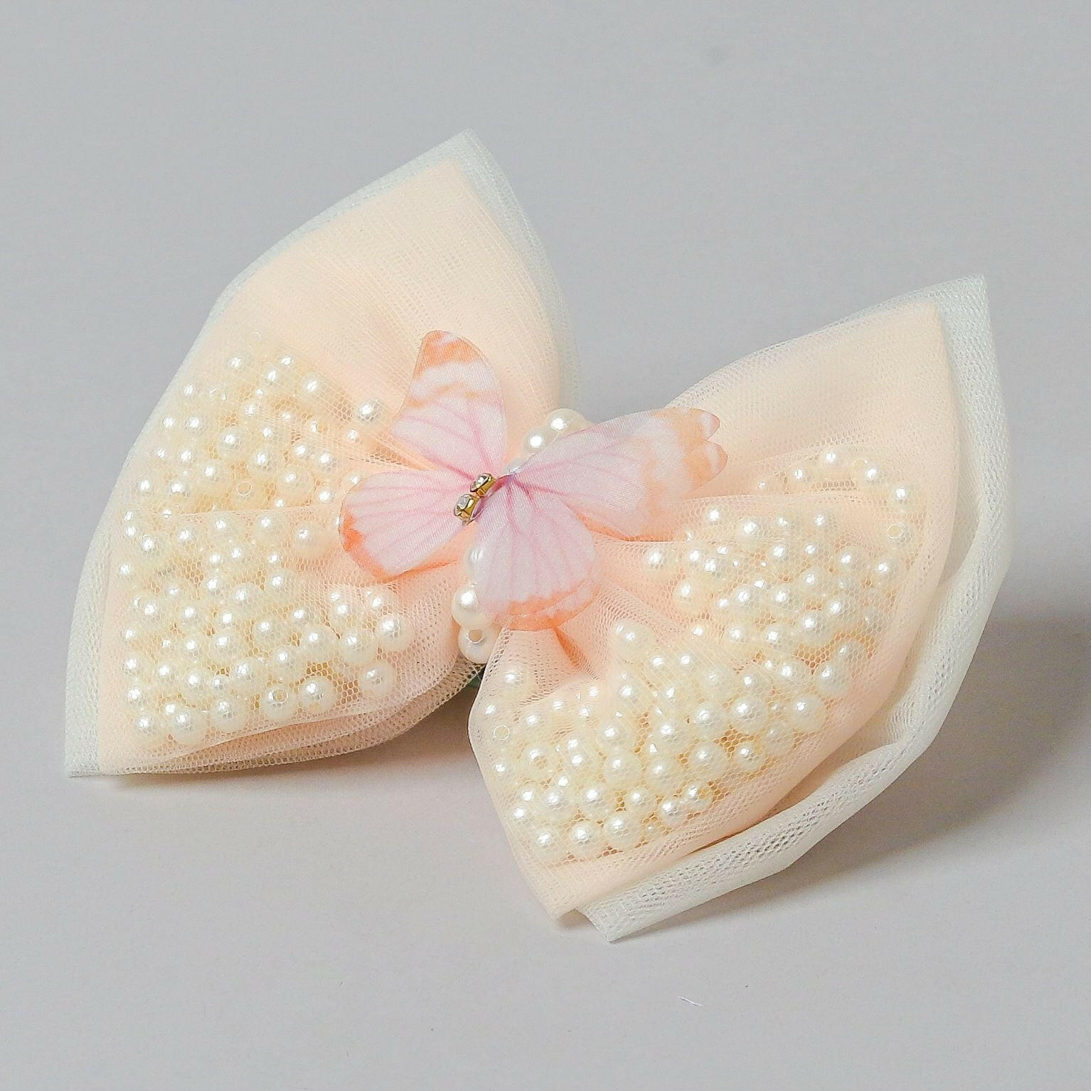 Pear Bear Peach And Off White Dual Bow Hair clip.