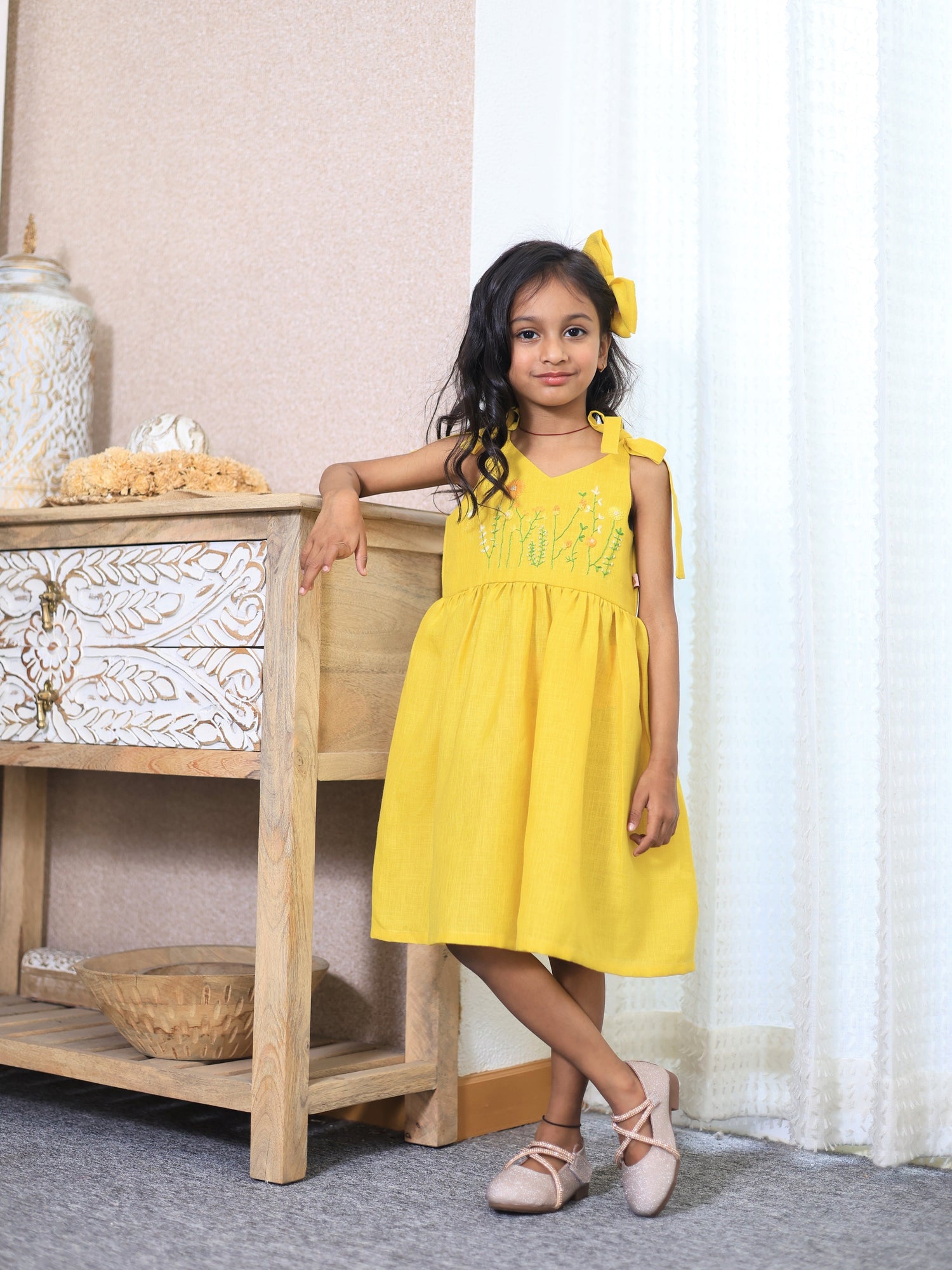 Pear Bear Yellow Linen Shoulder Tie Ups Dress.